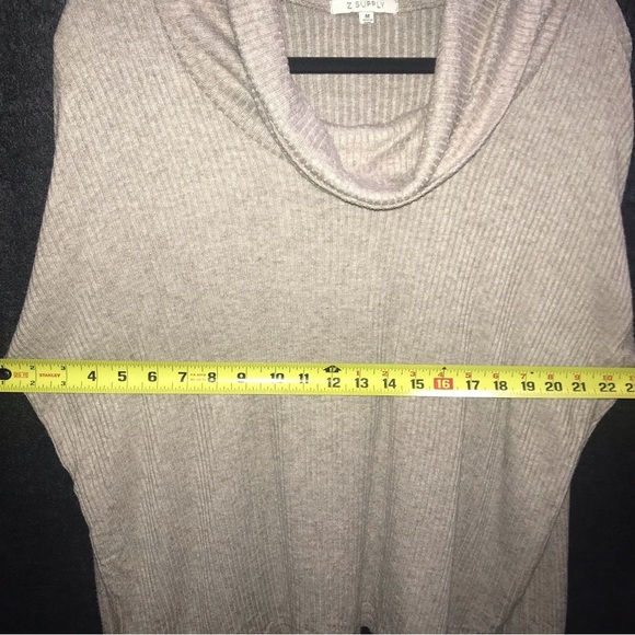 Z Supply Cowl Turtle Neck Sweater Ribbed Long Sleeve Medium Tan Beige - Picture 6 of 9